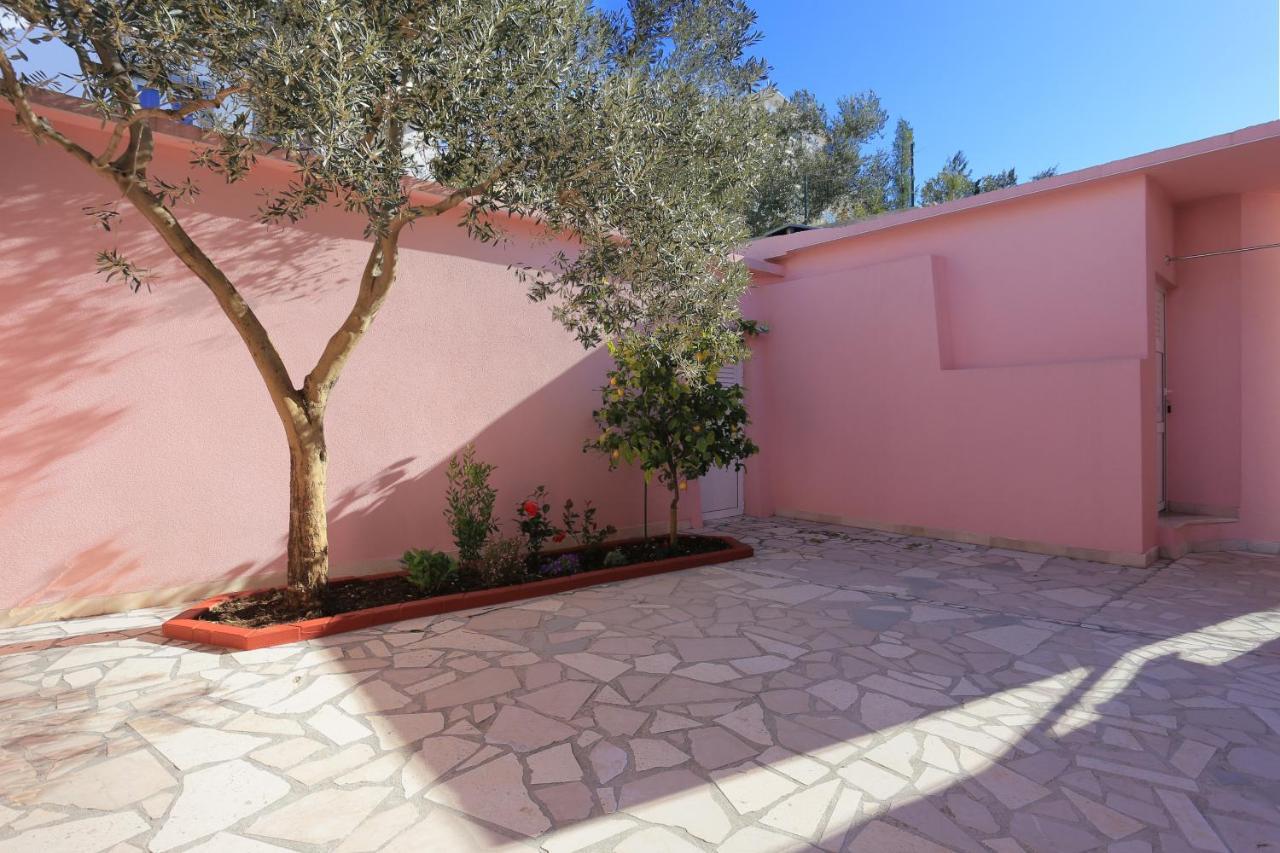 Apartments By The Sea Duce, Omis - 2737 Exterior foto